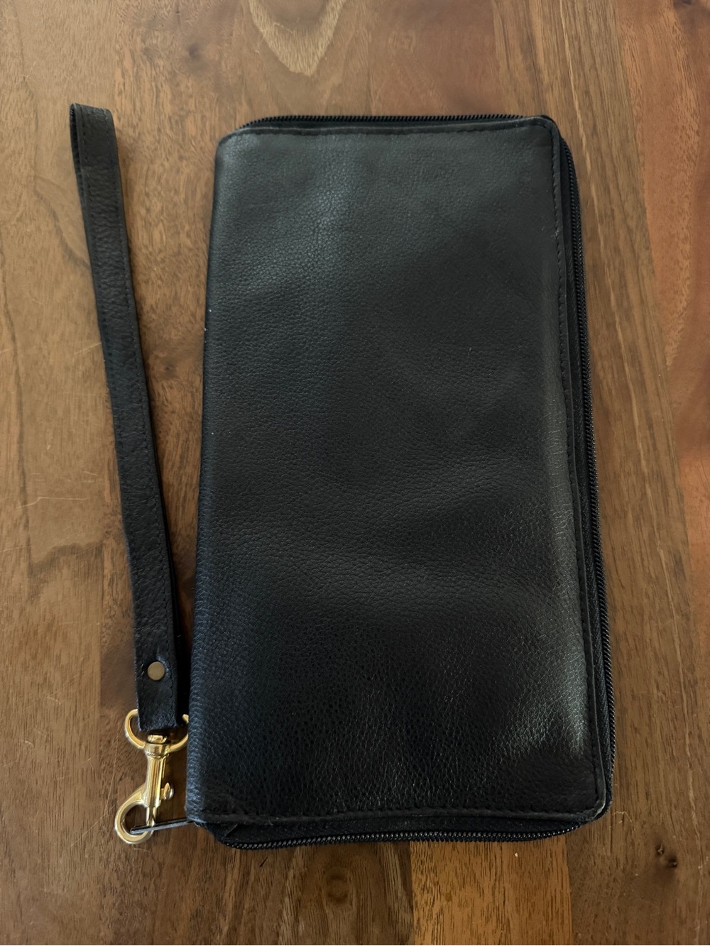 Vintage Leather Travel Wallet 10” x 5” Noymer Valencia Leather So soft wristlet